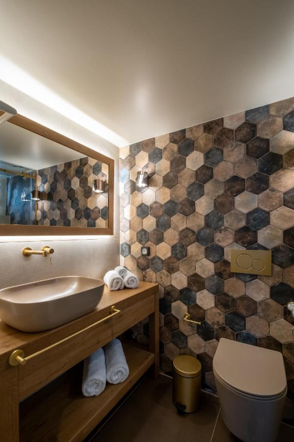 אתונה Thiseas Luxury Apartment מראה חיצוני תמונה